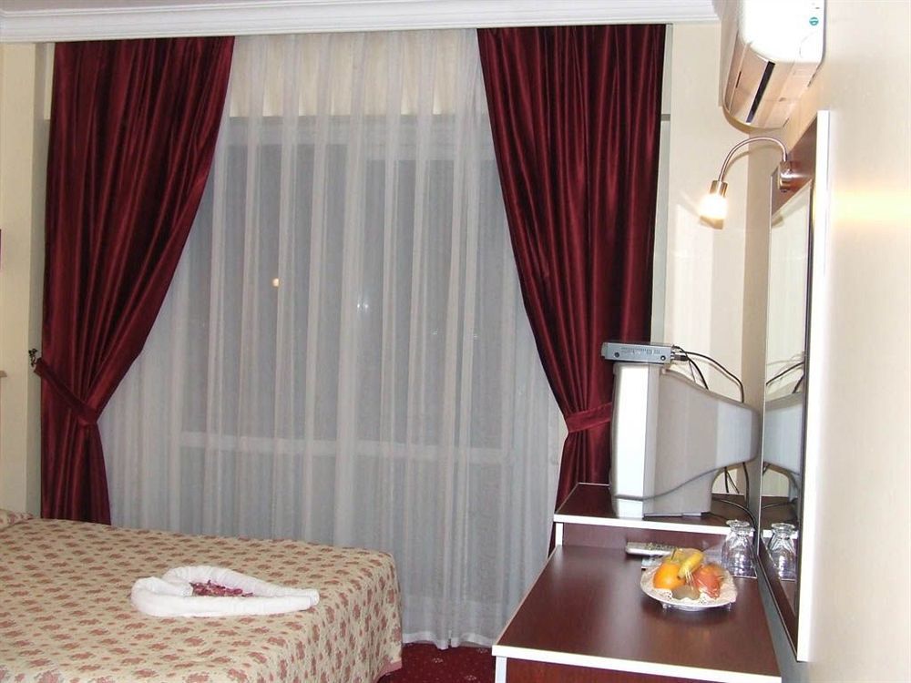 Hotel Metropolis Torbalı Exteriér fotografie